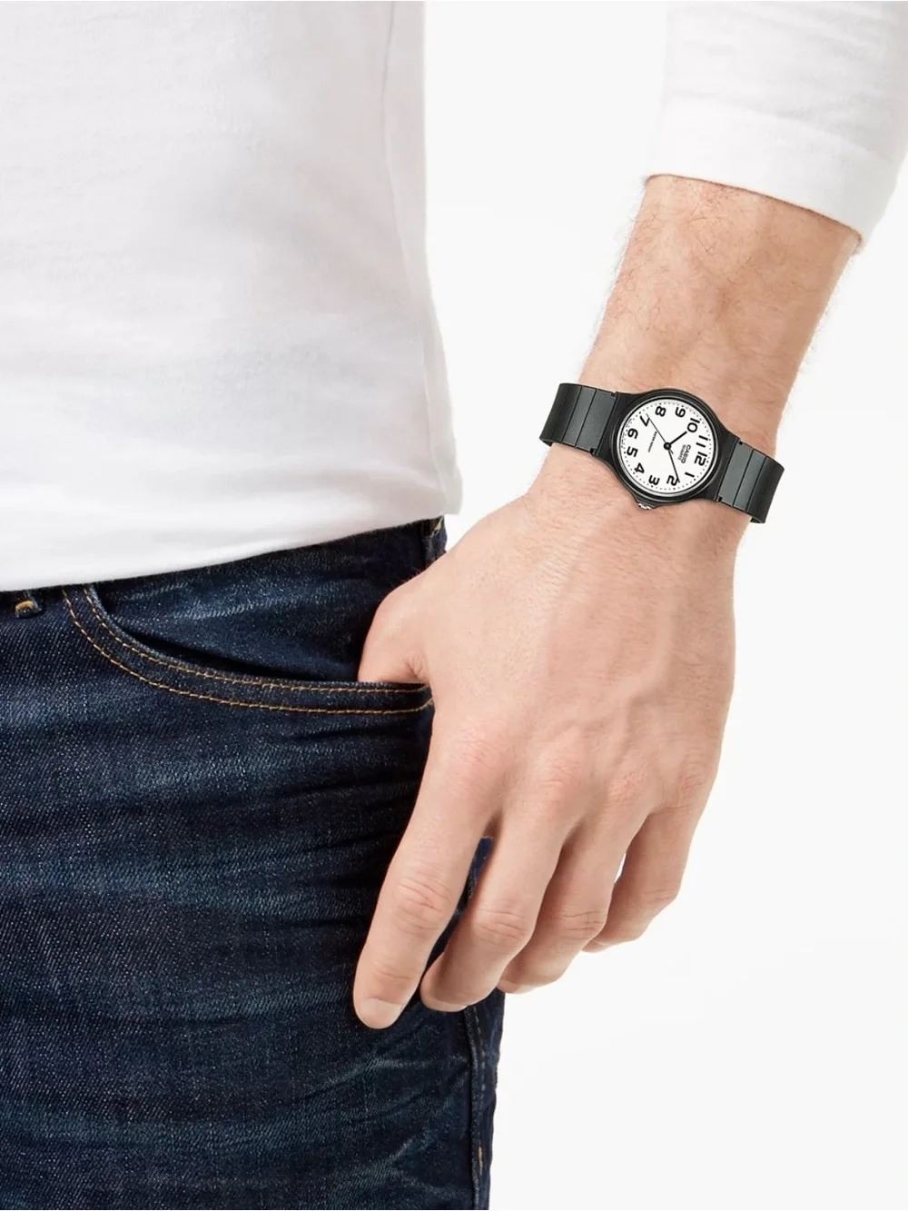 Casio Unisex Black Resin Strap Watch 35mm